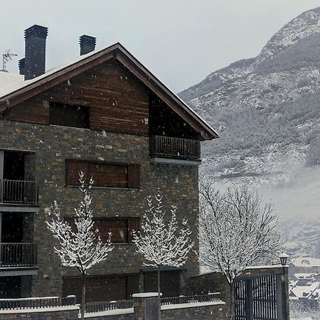 Pleta Del Mon Atico Leilighet Benasque Eksteriør bilde
