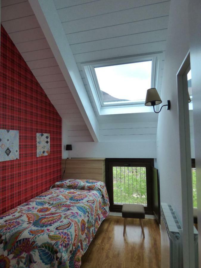 Pleta Del Mon Atico Leilighet Benasque Eksteriør bilde